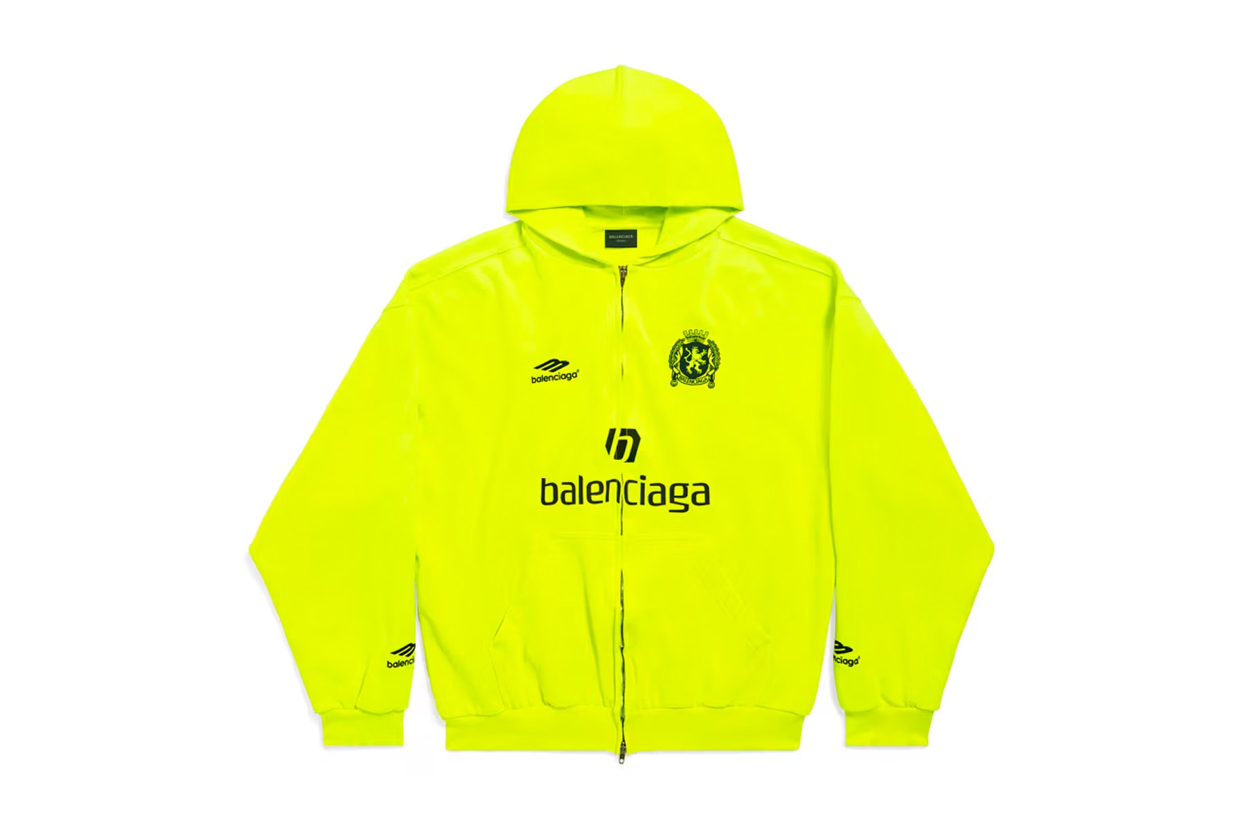 Balenciaga 正式發佈全新足球系列